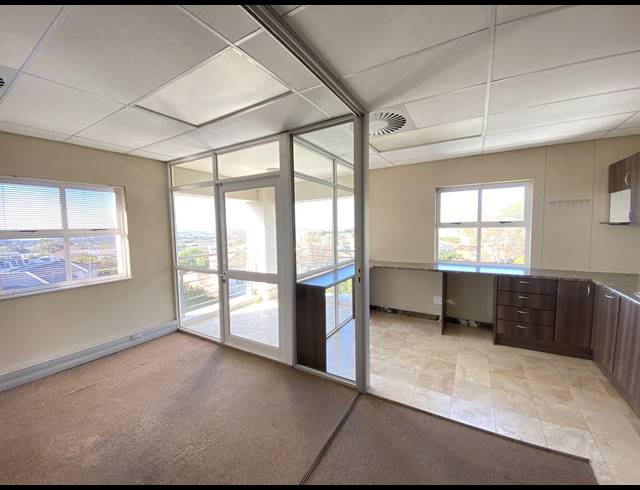 354M² OFFICE TO LET IN STEENBERG